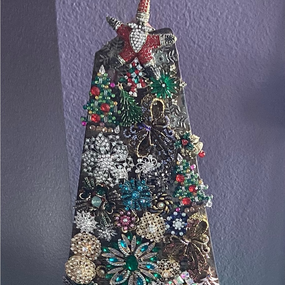 Festive Brooch Christmas Tree Decor